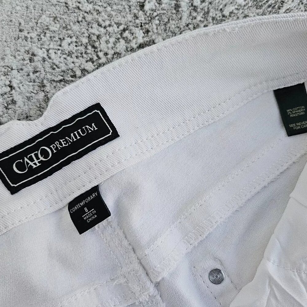 Cato Premium Women Capri Jeans White Cotton Denim Contemporary Size 8 - Picture 9 of 10